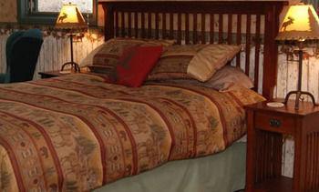 Anniversary Inn Bed And Breakfast Estes Park Exterior photo